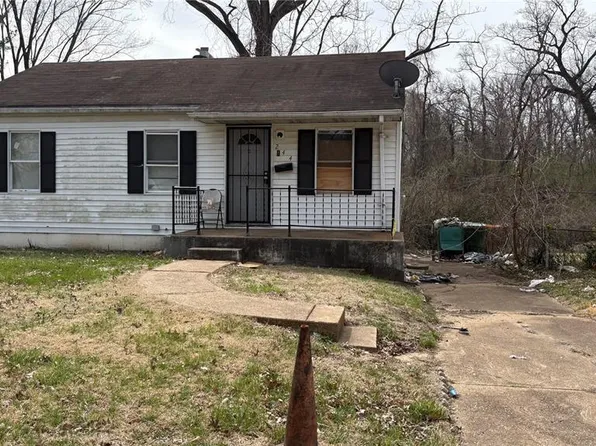 244 Estridge Rd, Saint Louis, MO 63137