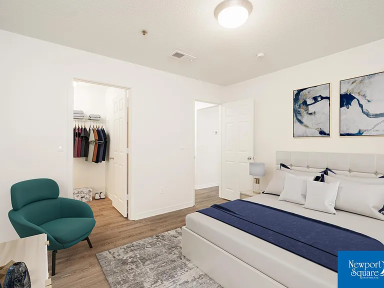 Newport Square Apartments — Photo 5