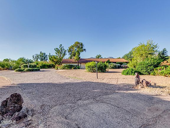 4th image of 17 Avenida De Otero Ct