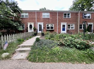 37 E Rosemont Ave, Alexandria, VA 22301