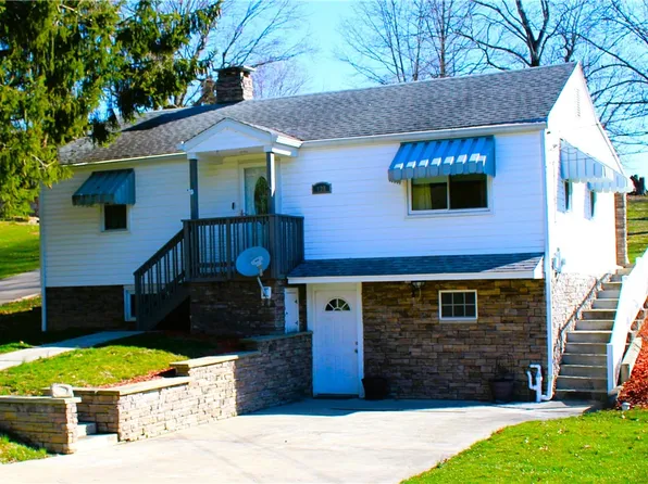 128 Mill St, Claysville, PA 15323