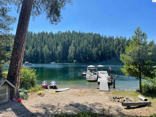 375 Eight Mile Rd, Coolin, ID 83821