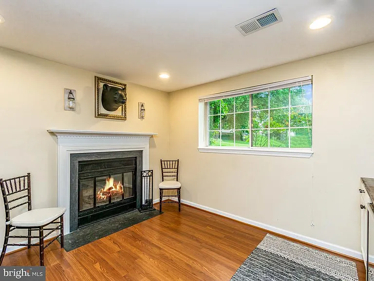 3827 Dittany Ct — Photo 22