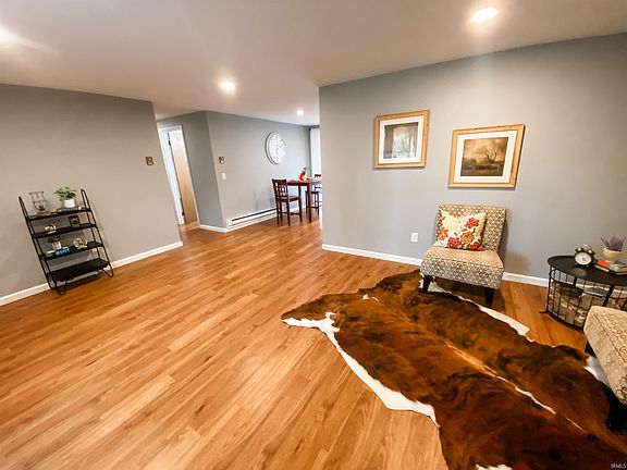 5th image of 6125 Salge Dr