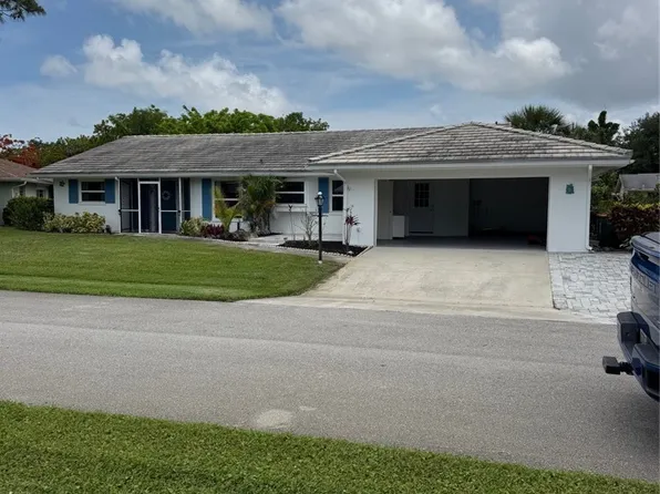 30 Maui Cir #30, Naples, FL 34112