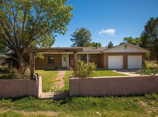 9 Tome Dr, Los Lunas, NM 87031