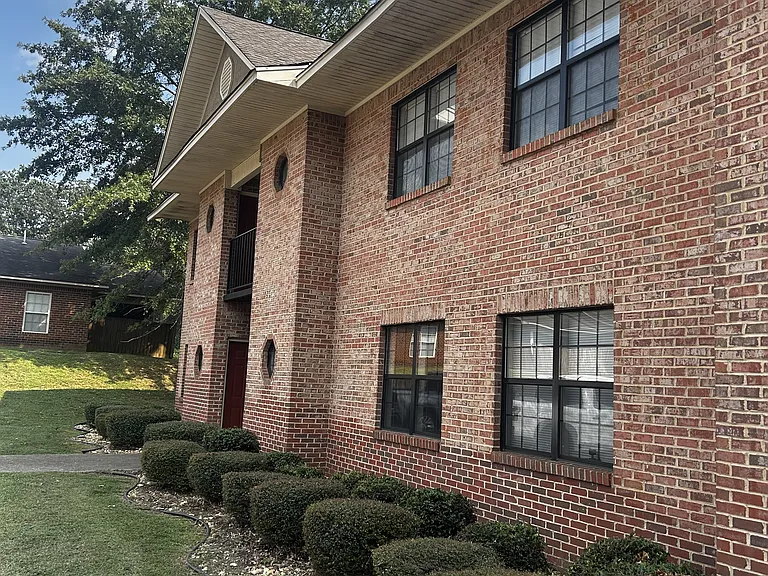 Oak Ridge Apartments — Photo 14