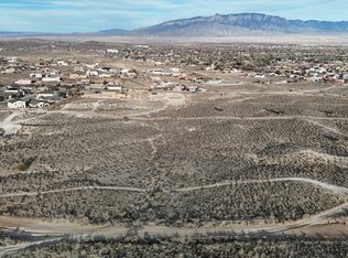 17 9th St NE, Rio Rancho, NM 87124