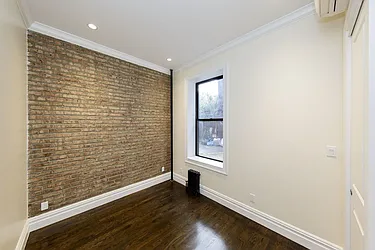 Rented by Voro New York