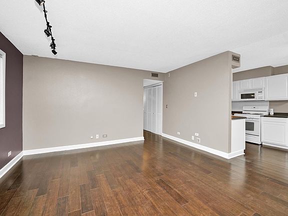 4th image of 179 Stephanie Ct Unit D
