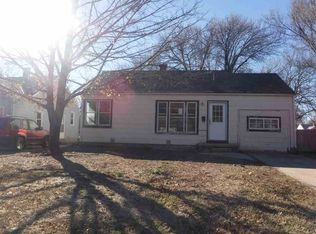 1831 N Hood Ave, Wichita, KS 67203