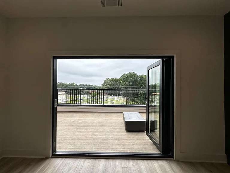 4802 Moonview Ln — Photo 41