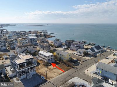 110 W 18th St, Brant Beach, NJ, 08008
