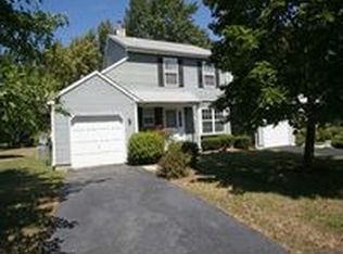 18 Choctaw Ridge Rd, Branchburg, NJ 08876