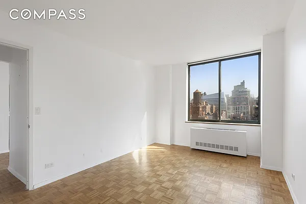 Rented by Compass | media 2