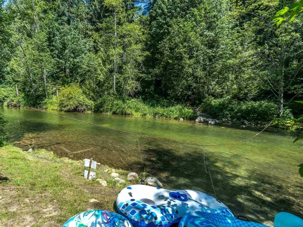 23463 Dogwood Ave, Maple Ridge, BC V2X 4S4