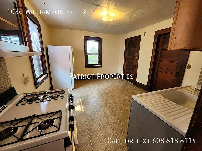 1036 Williamson St #2 — Photo 2