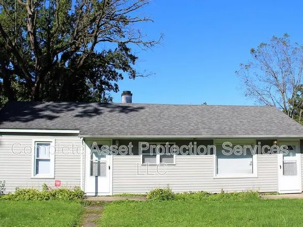3010 Bender St, Portage, IN 46368