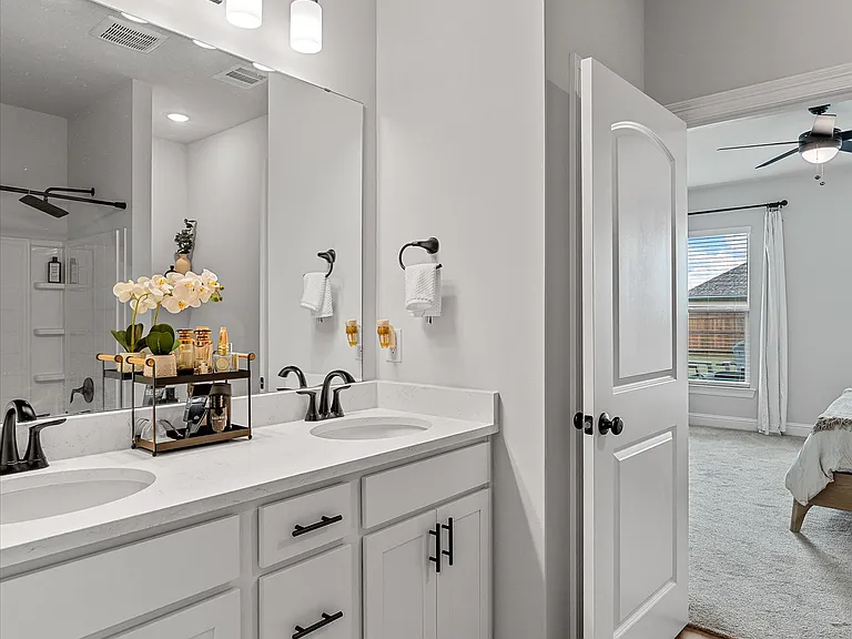 24 Venecia Ct — Photo 22
