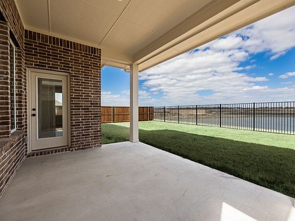 5th image of 1213 Haggetts Pond Rd