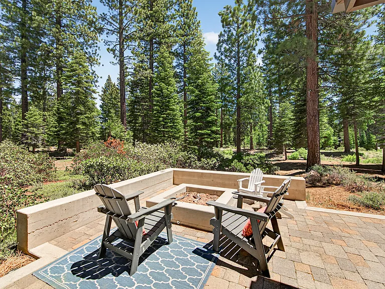 8542 Kaweah Cir — Photo 44