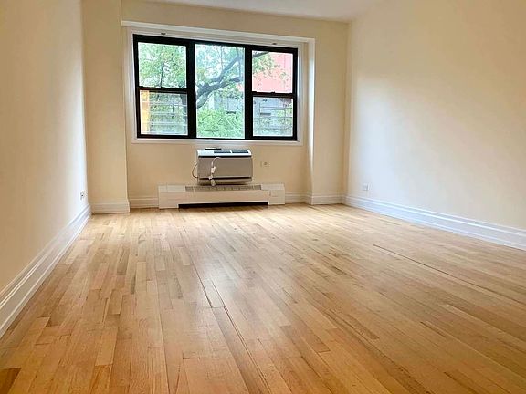 4th image of 420 E 79th St #4AA