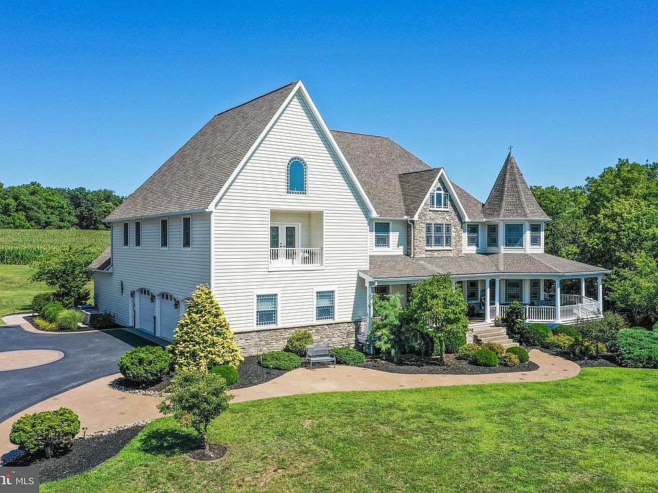 2279 Castlegreen Dr, Greencastle, PA 17225 Zillow