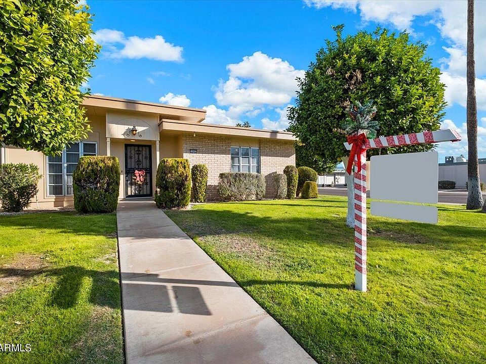1st image of 10002 W HAWTHORN Drive