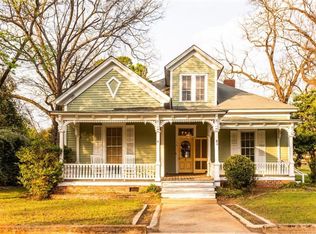 296 W Hightower Trl, Social Circle, GA 30025
