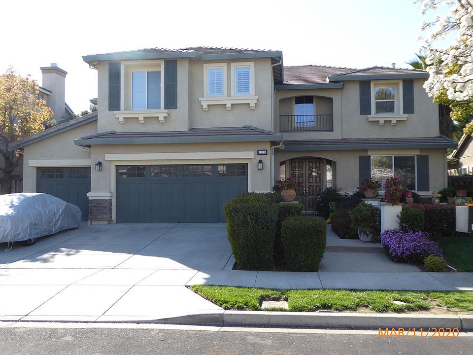 2nd image of 1517 Rampart Way