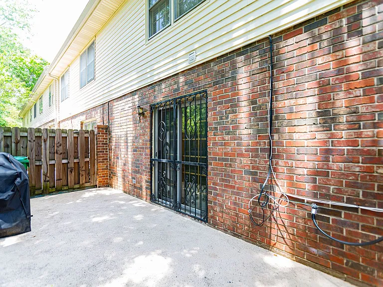 2446 Lehaven Dr — Photo 30