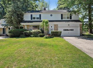 4586 Mackall Rd, South Euclid, OH 44121