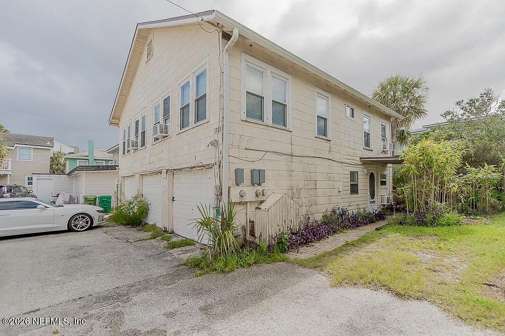 1 bed, 1.0 bath, 750 sqft, $1,550 — Photo 1