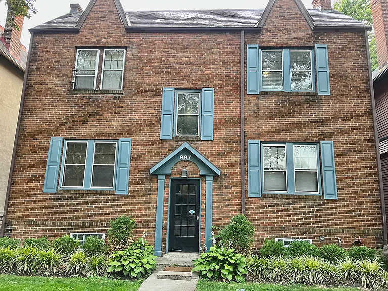 997 Neil Ave #2 — Photo 1