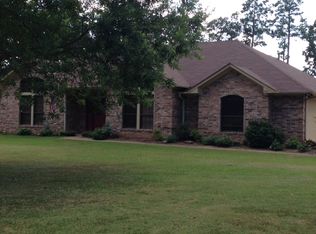 6909 Sugarhill Acres Dr, Texarkana, AR 71854