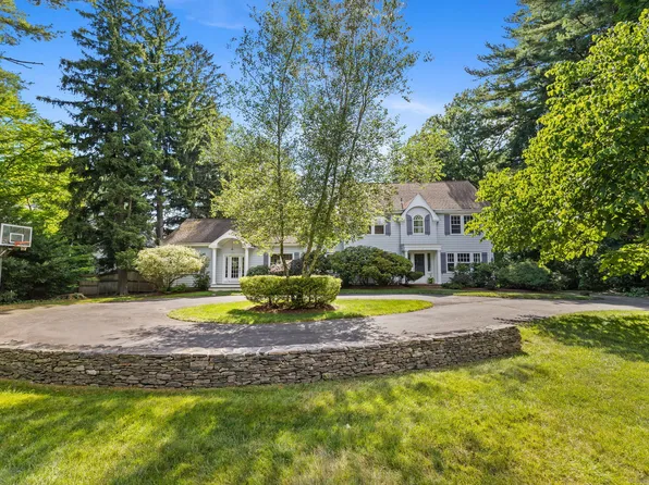 207 South Main Street, West Hartford, CT 06107