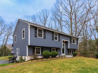 14 Settlers Ln, Derry, NH 03038