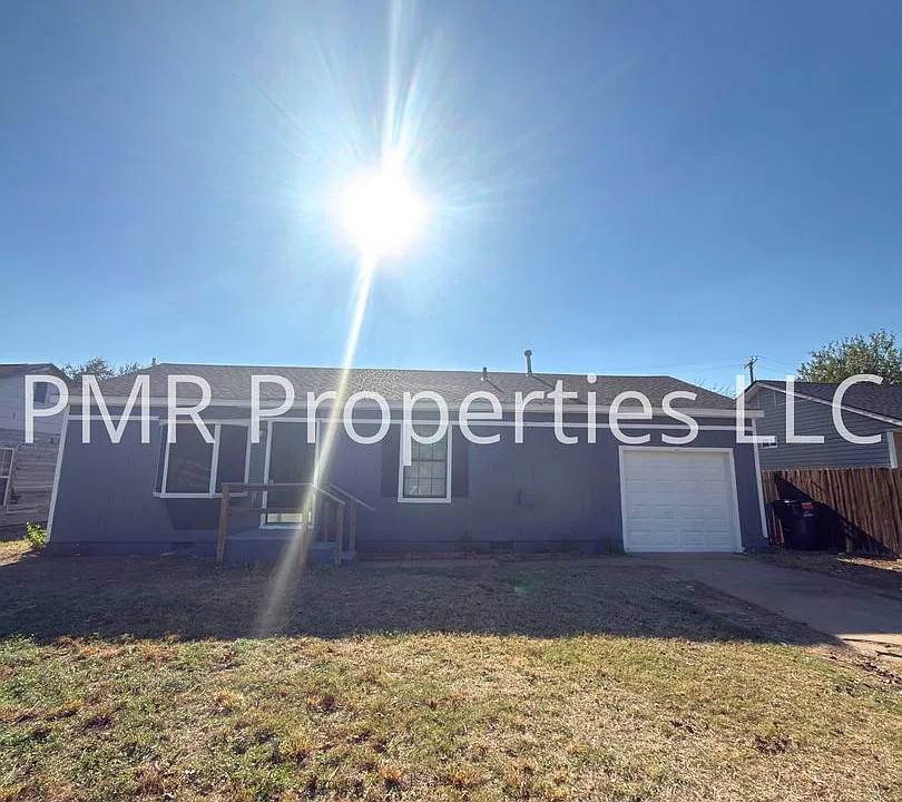 708 NW 34th St