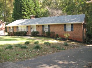 3081 Prytania Rd, Winston Salem, NC 27106