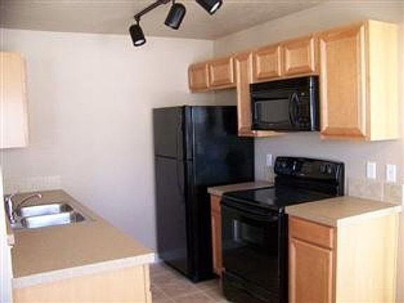 4th image of 8971-8977 W Candleston Ct #3196EAAE