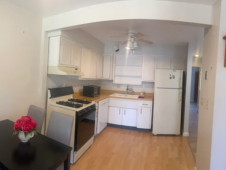 6209 Stornoway Dr N #A — Photo 5