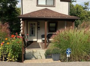 102 Flora St, Pittsburgh, PA 15212