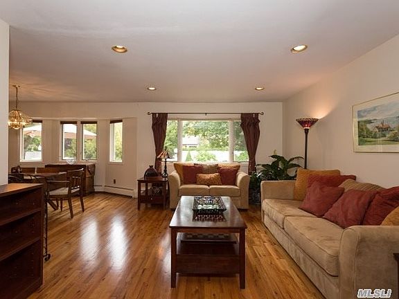 2nd image of 78 Derby Ave