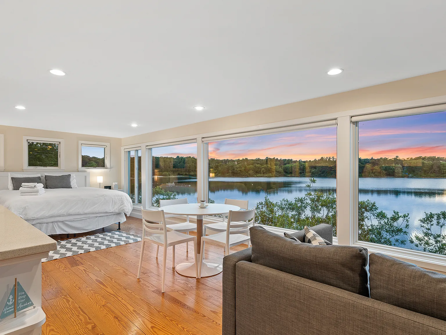 1 bed, 800 sqft, $3,450 — Photo 2