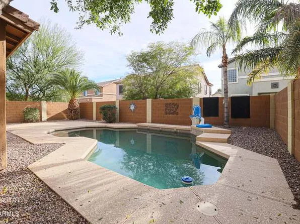 17663 W Tasha Dr, Surprise, AZ 85388