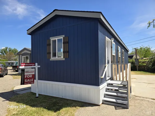 816 N Midland Blvd Trailer 1, Nampa, ID 83651
