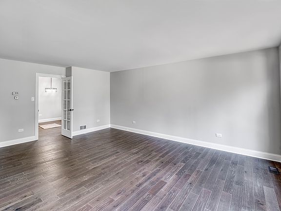 4th image of 9610 Major Ave
