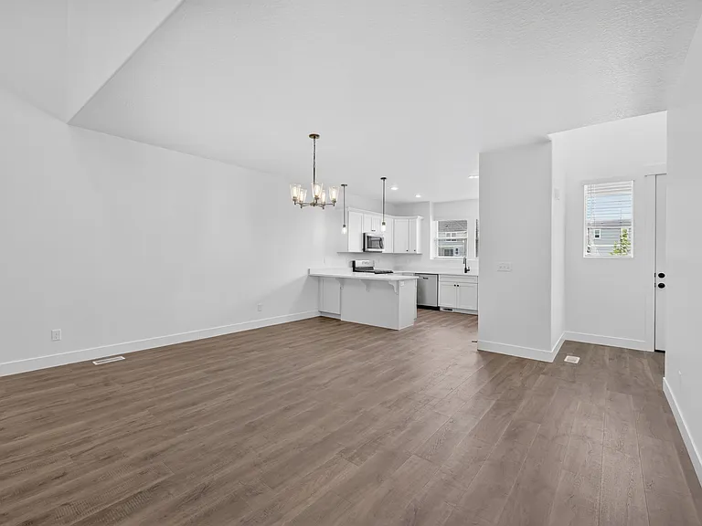 12668 S Treasure Lake Cv — Photo 5