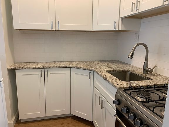 2nd image of 330 E 83rd St APT 3C