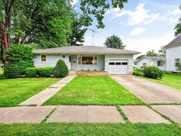 839 S Lewis St, Columbus, WI 53925
